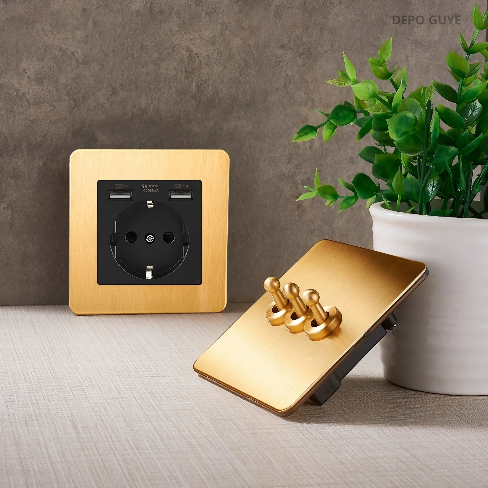 Retro Wall Light Toggle Switch - Home Improvement Guy avaliação e preço